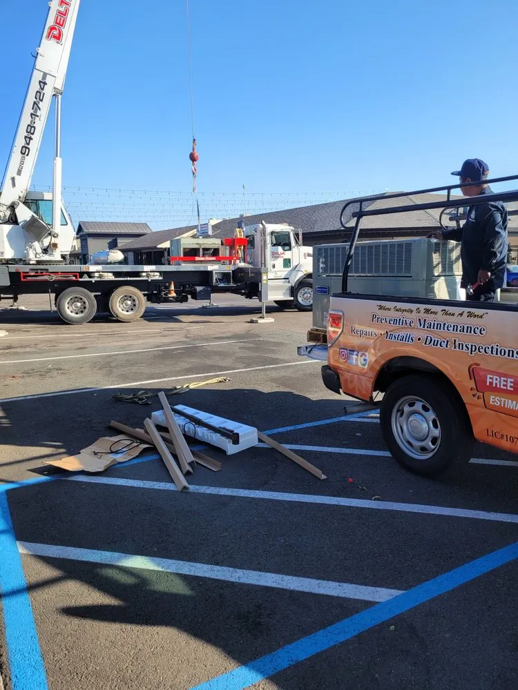 Slide of First and Last Heating & Air