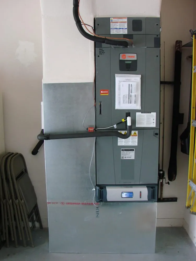 Slide of First Class, Air Conditioning