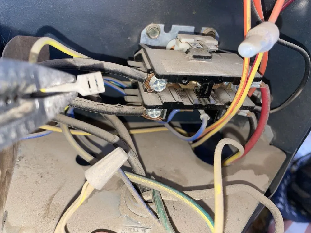 Slide of First Class Air