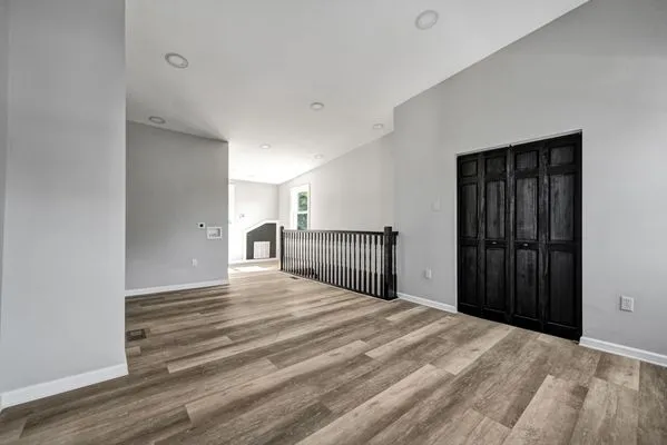 Five Star Contracting Logo