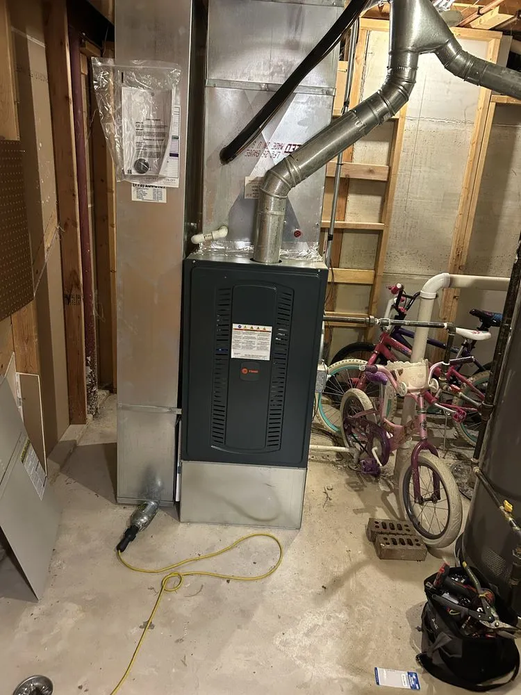 Slide of Five Star Escutia’s Heating and Cooling