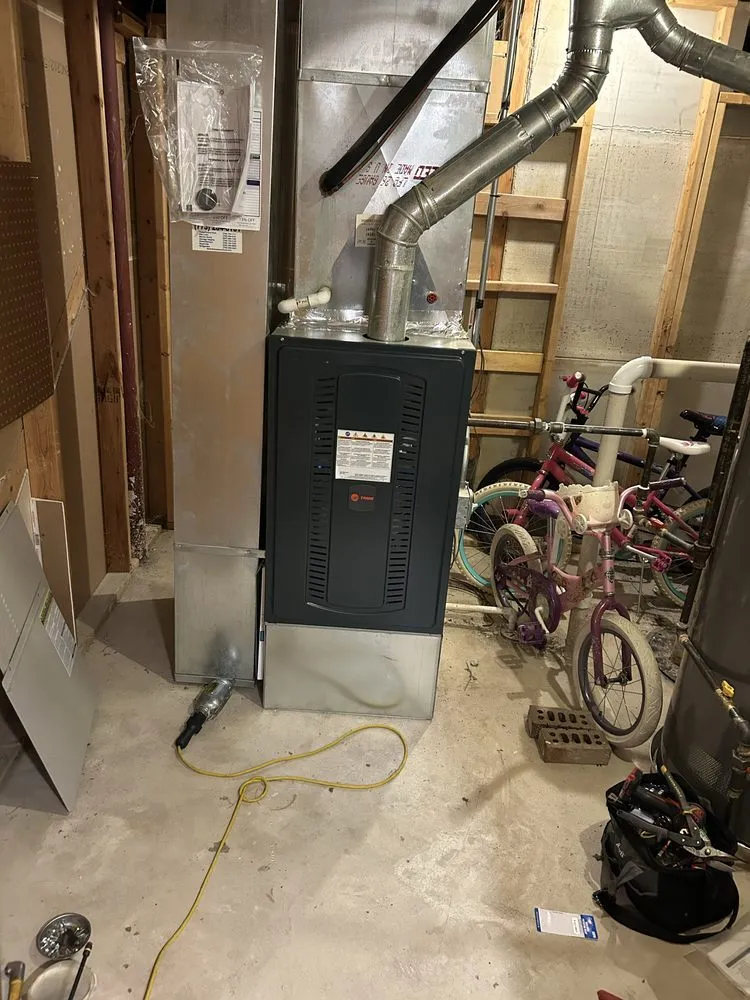 Slide of Five Star Escutia’s Heating and Cooling