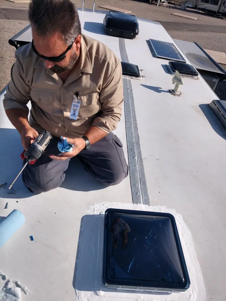 Slide of Five Star Mobile Repairs