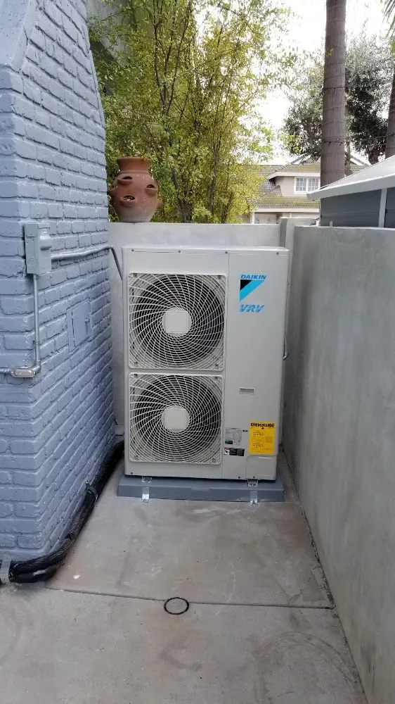 Slide of Five Star Service Company