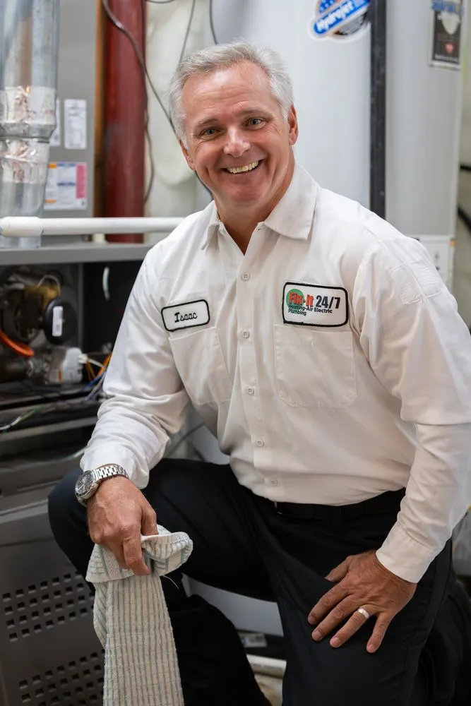 Slide of Fix-it 24/7