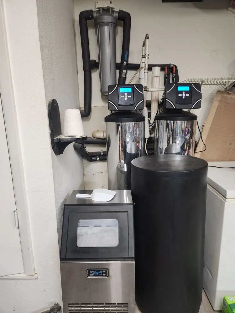 Slide of FIX IT! Services