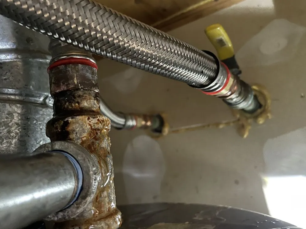 Slide of FIX IT! Services