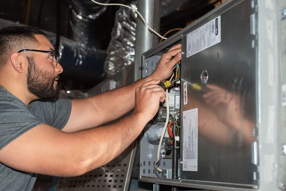 Slide of Fix My Air DFW