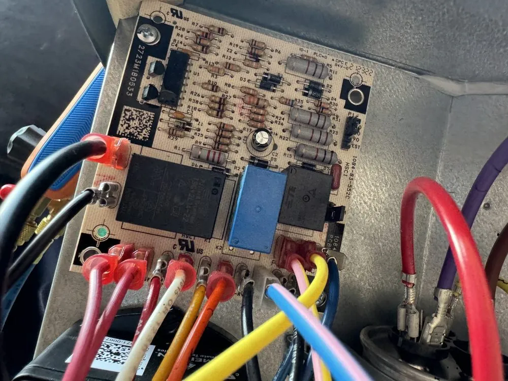 Slide of FixMate PRO