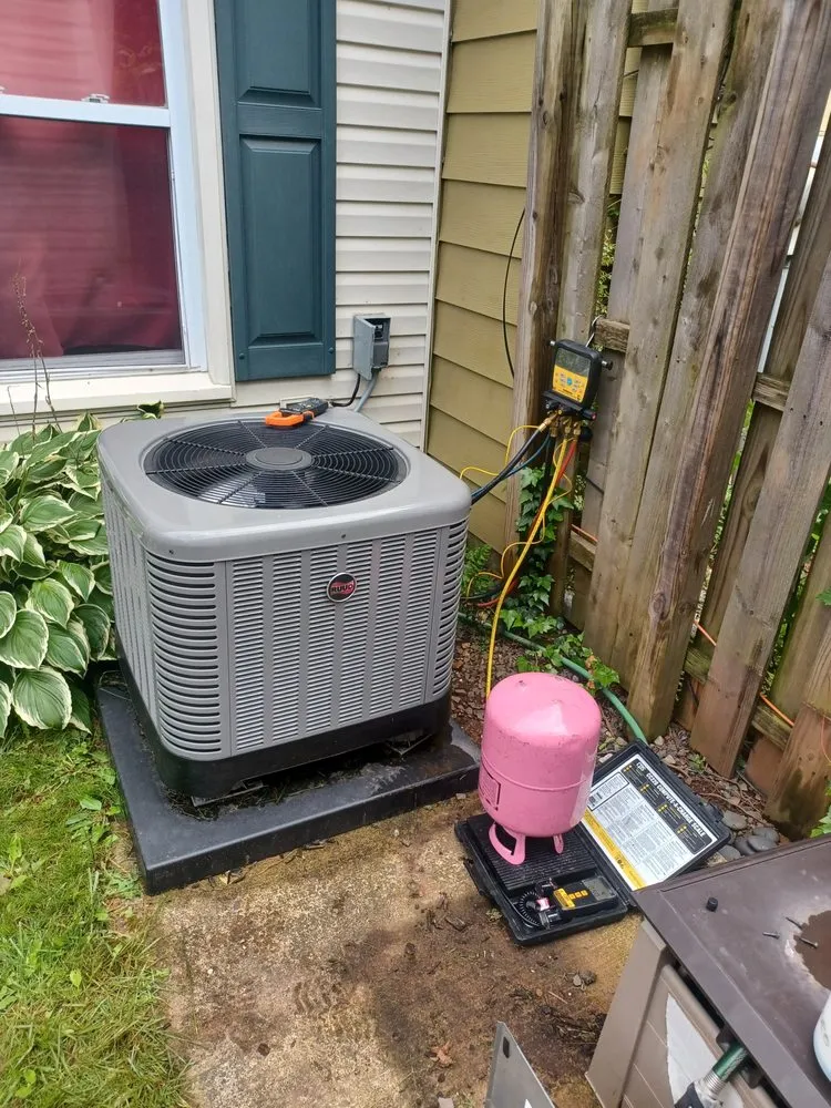 Slide of Flores Hvac Services