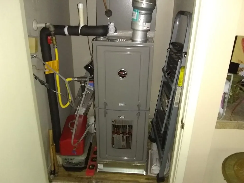 Slide of Floresville Air Conditioning & Heating