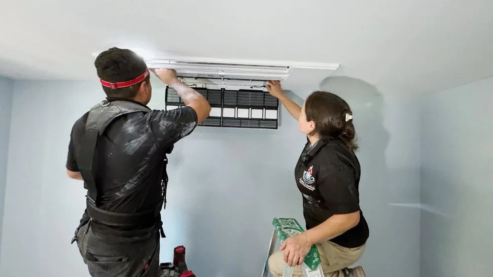 Slide of Florez & Garzon