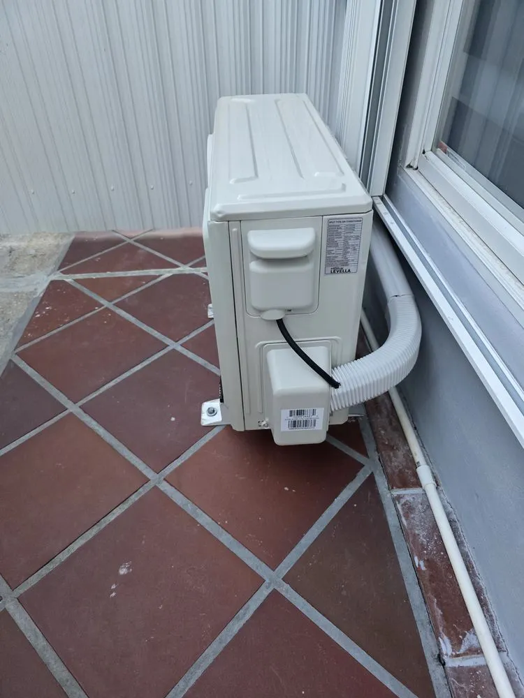 Slide of Florida Air Solutions and More