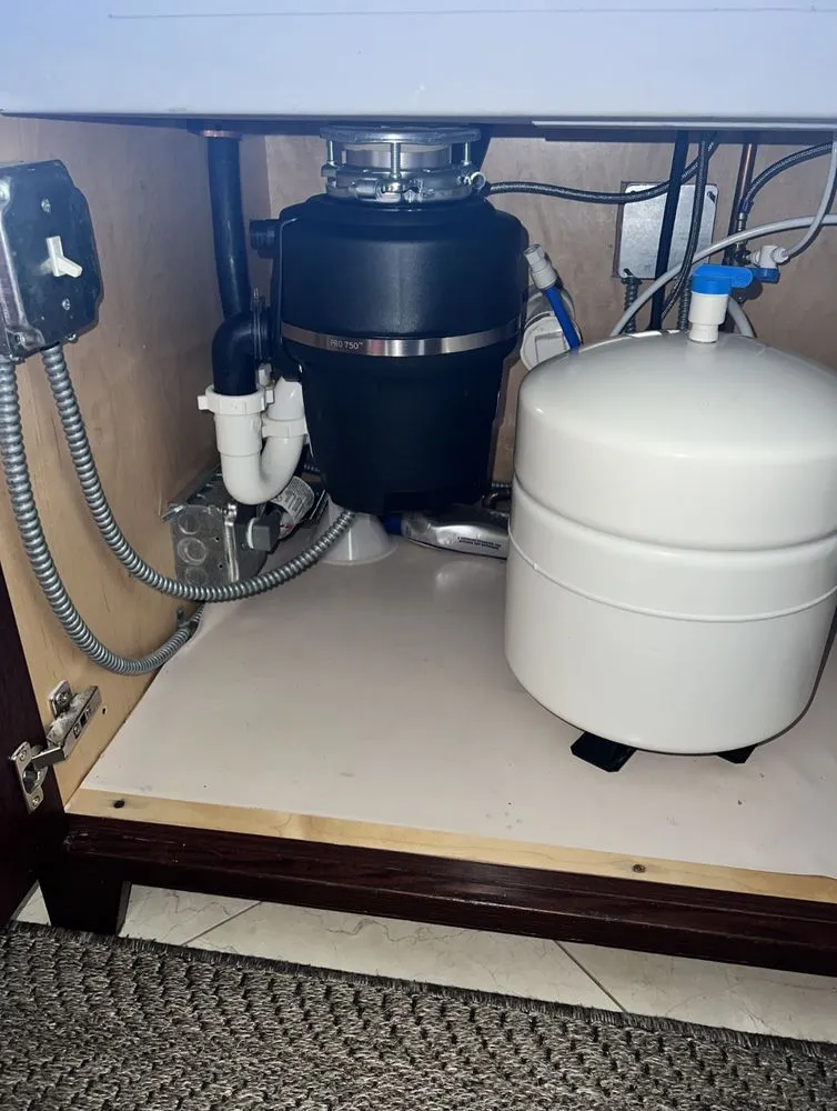 Slide of FloRyte Services