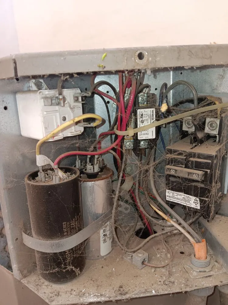 Slide of F&M A/C & Heating Service