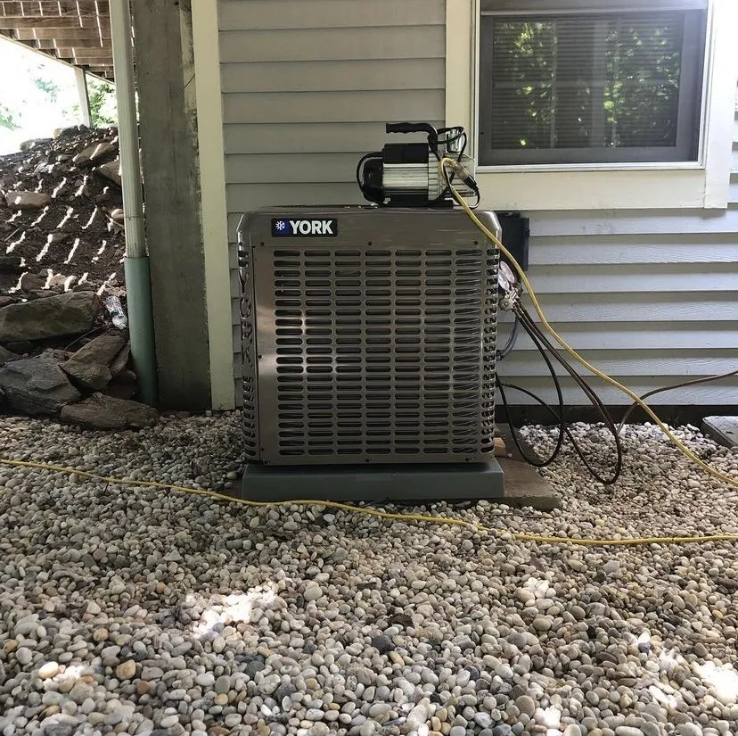 Slide of FM Mechanical Services