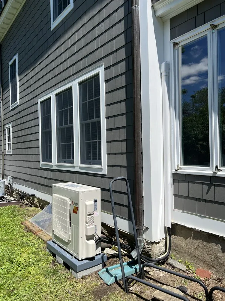 Slide of FM Mechanical Services