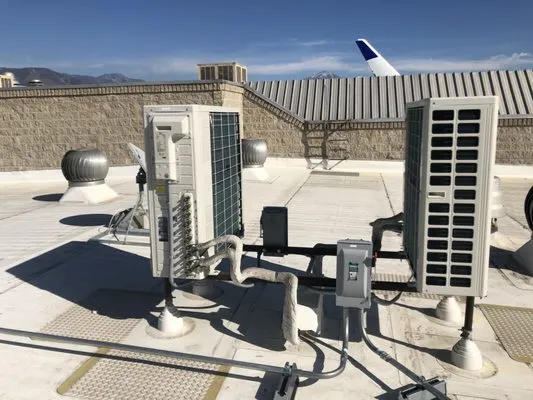 FM Thomas Air Conditioning Logo