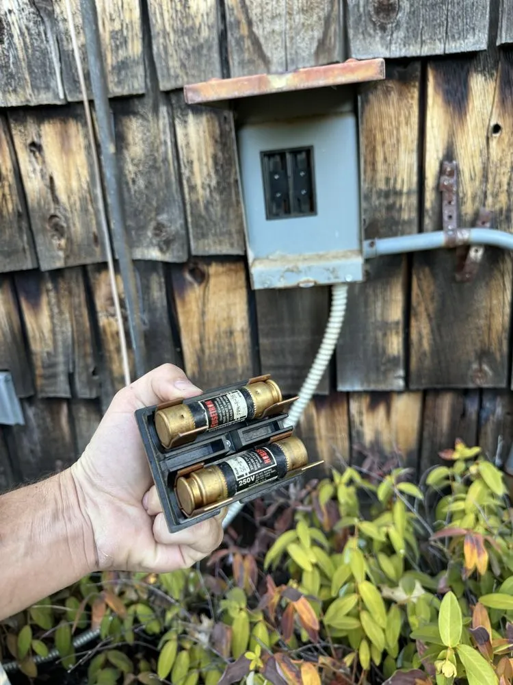 Slide of Folsom Lake Heating & Air