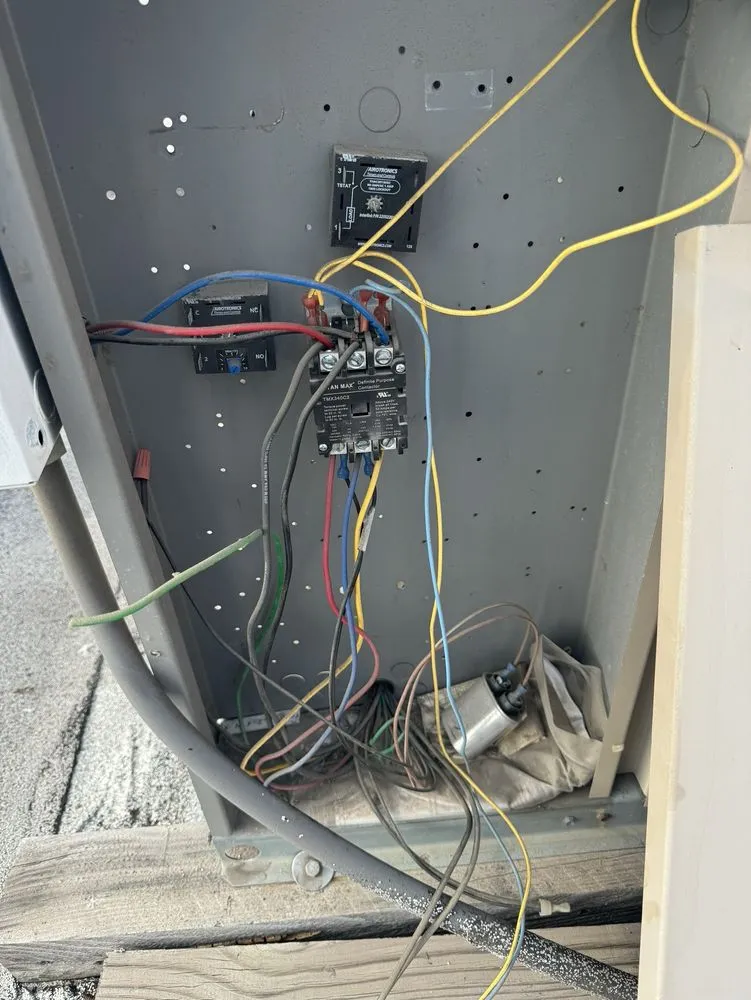 Slide of Forsan Dahdah Heating and cooling