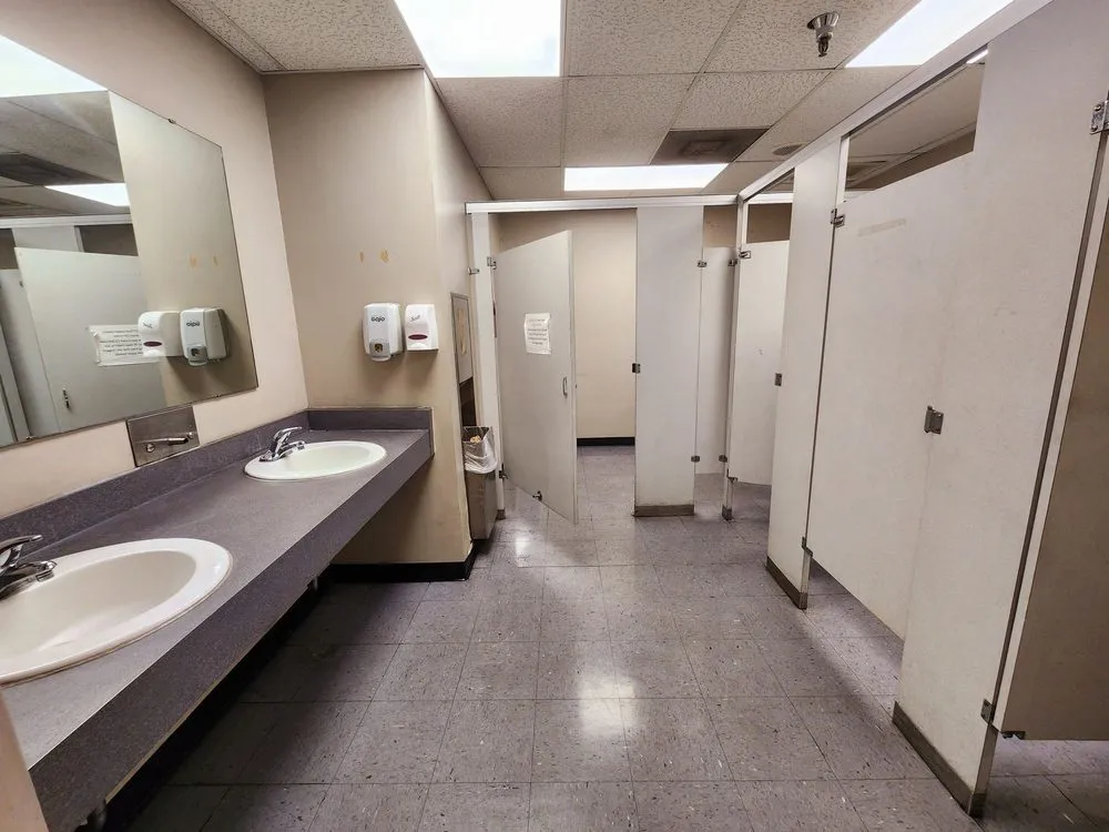 Slide of Forward Air