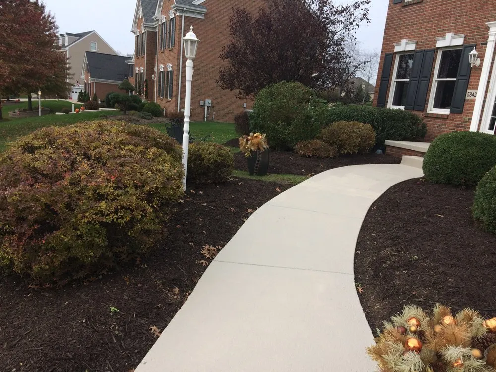 Slide of Four Rivers Contracting