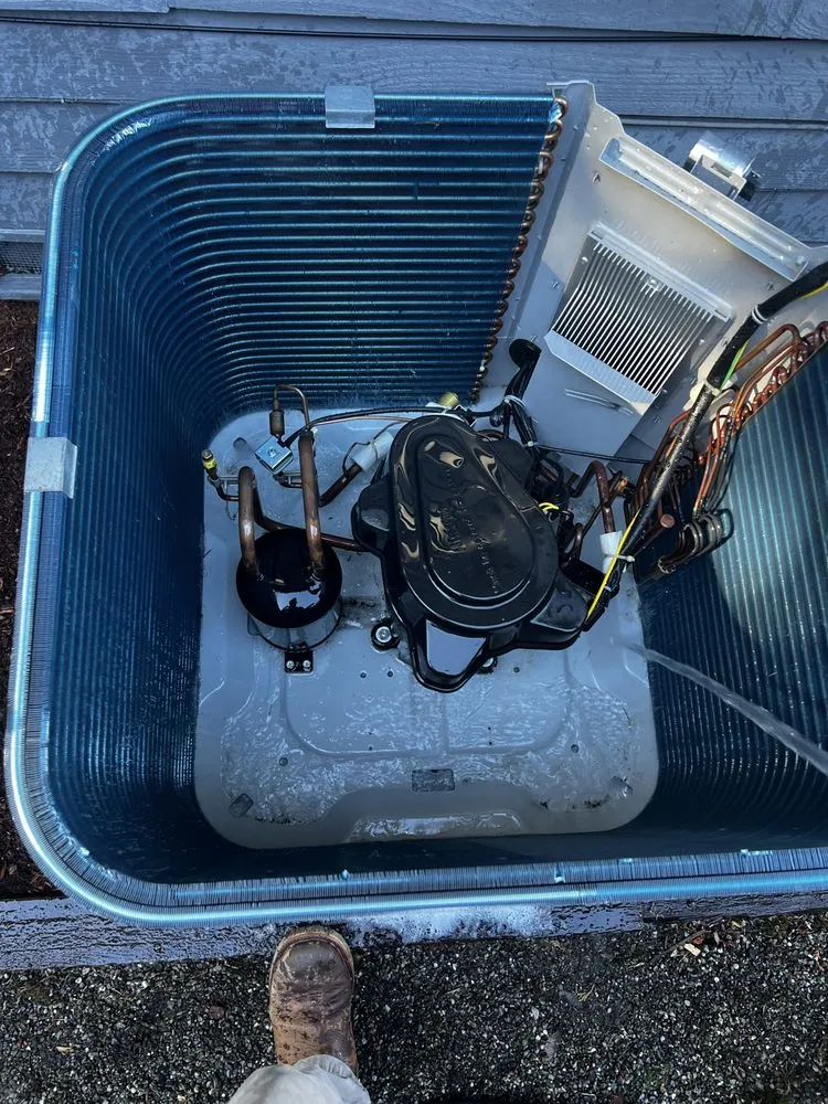 Slide of Four Seasons Comfort