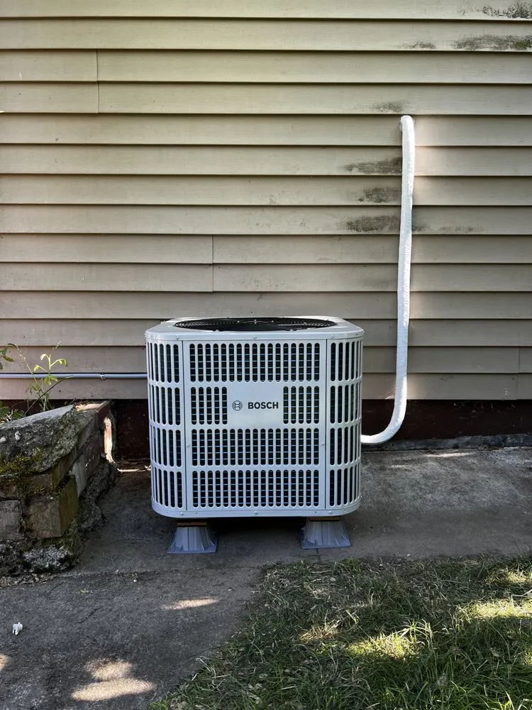 Slide of Four Seasons Comfort