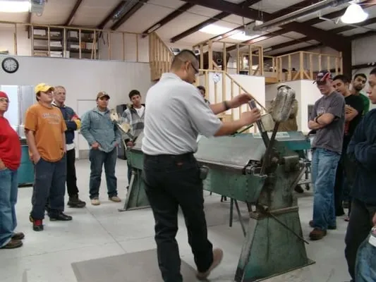 Four Seasons Heating & Cooling Logo