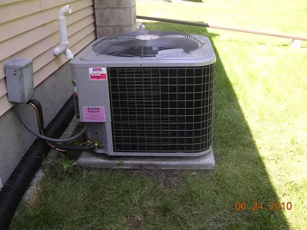 Slide of Four Seasons Heating & Cooling