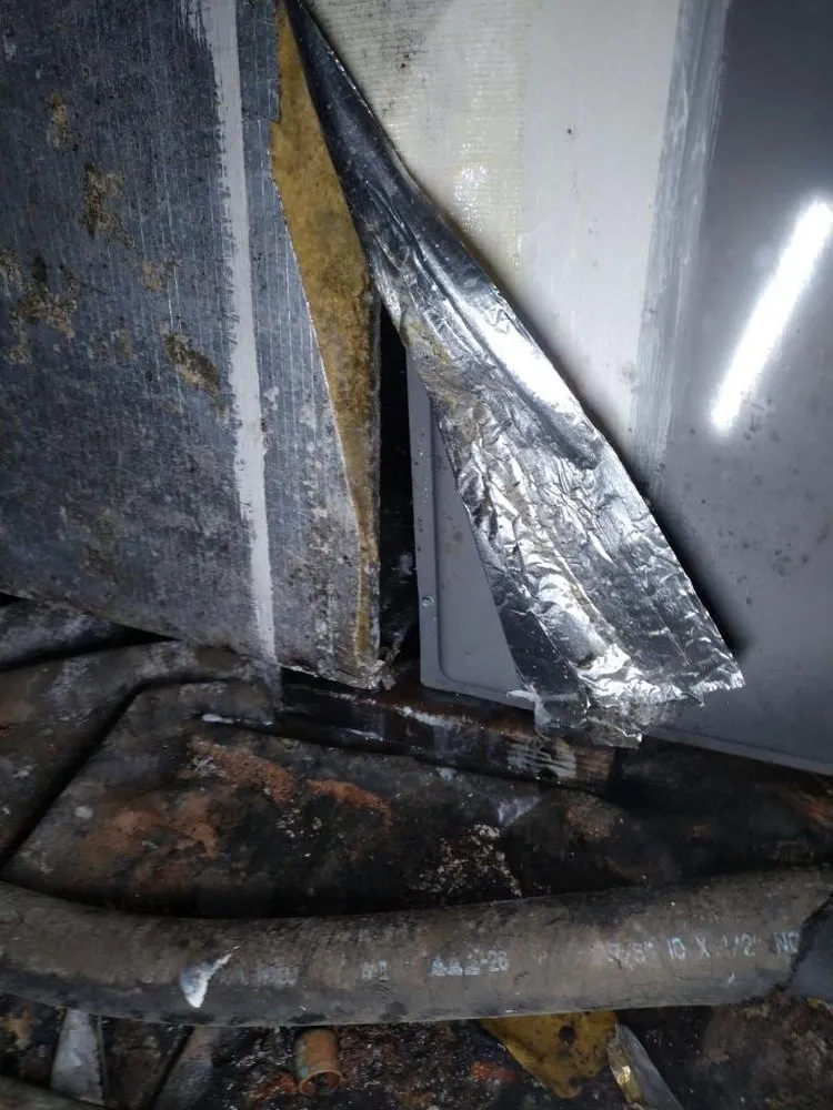 Slide of Four Seasons Heating Air & Refrigerator