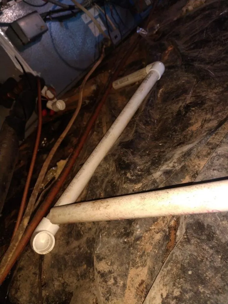 Slide of Four Seasons Heating Air & Refrigerator