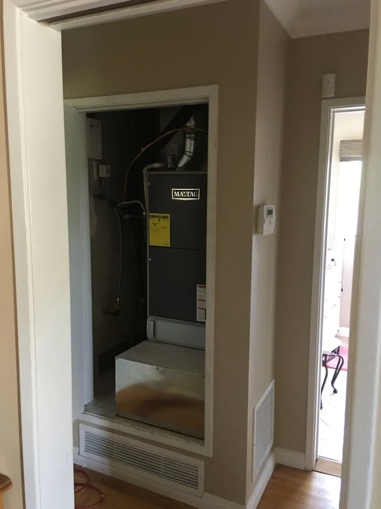 Slide of Four Seasons Heating And Air