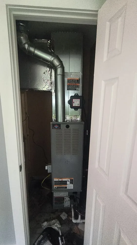 Slide of Fouts Construction