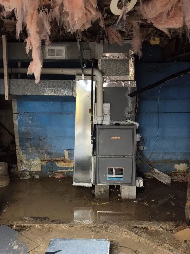 Slide of Fouts Construction