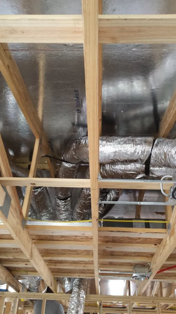 Slide of Foy's Cooling & Heating