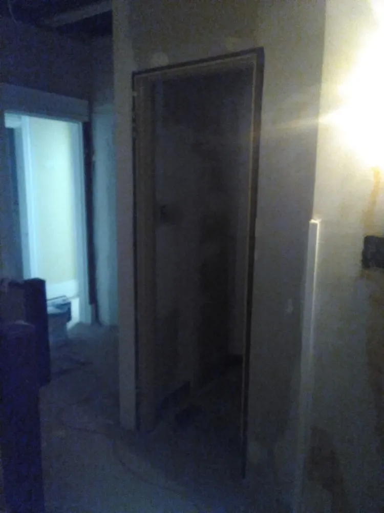 Slide of Frank's appliance and home repairs