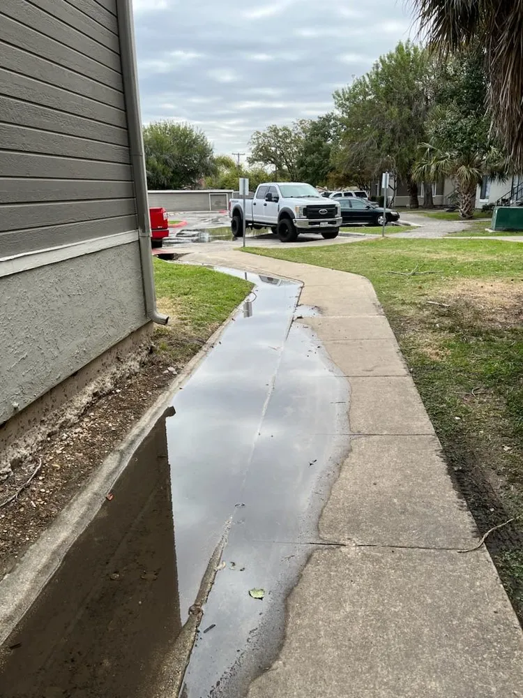 Slide of Fredy Repairs