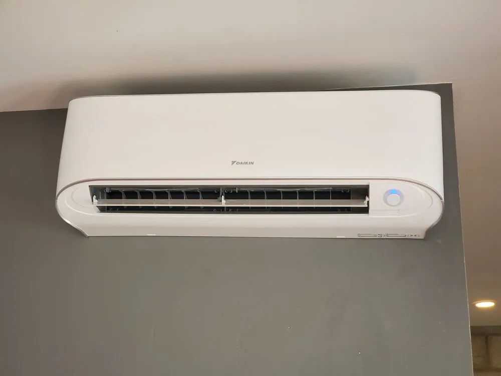 Slide of Free Air Mechanical