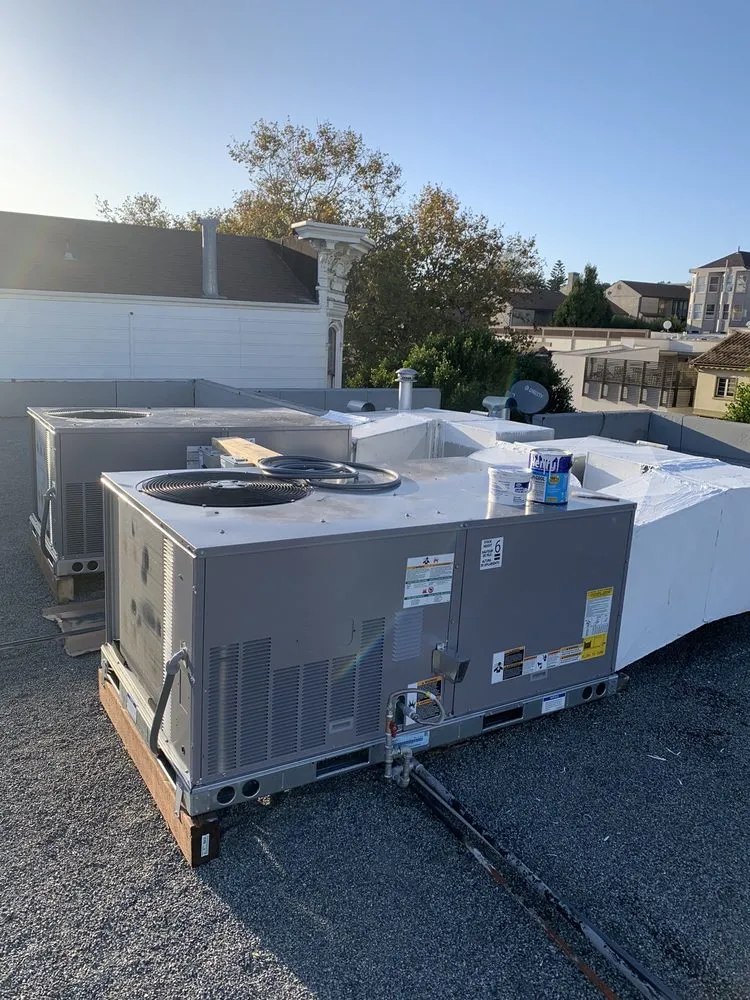 Slide of Freedom Heating & Air Conditioning