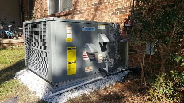 Freeman's Heating & Cooling Logo