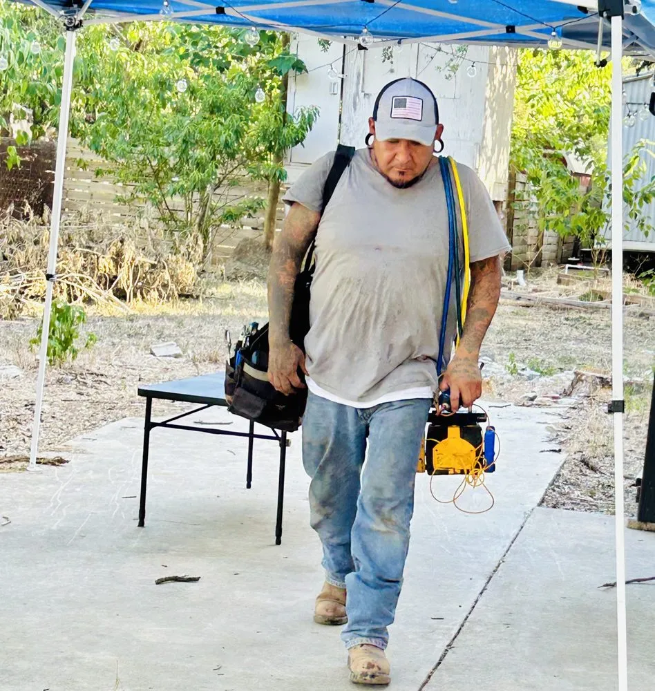 Slide of FreezingHeat Air Conditioning and Heating