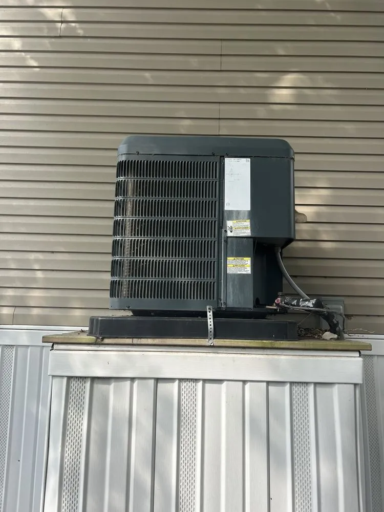 Slide of FreezingHeat Air Conditioning and Heating