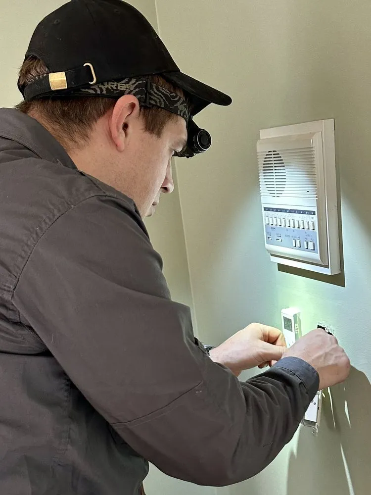 Slide of Freon Service