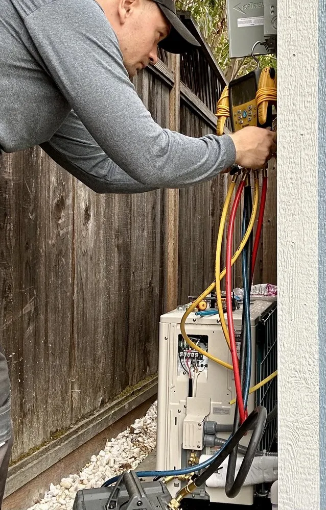 Slide of Freon Service