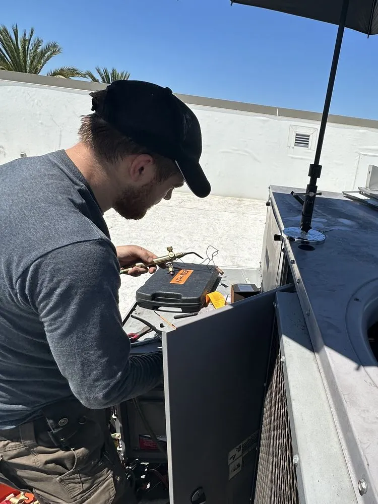 Slide of Freon Service