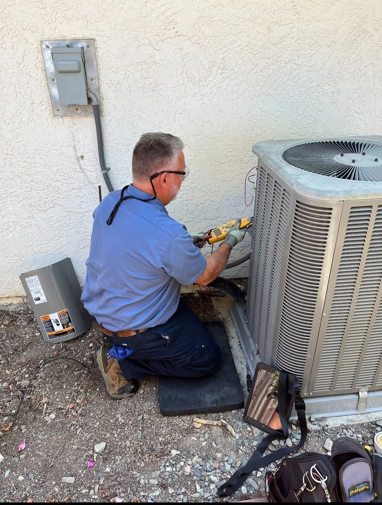 Slide of Freschi Air Service Experts