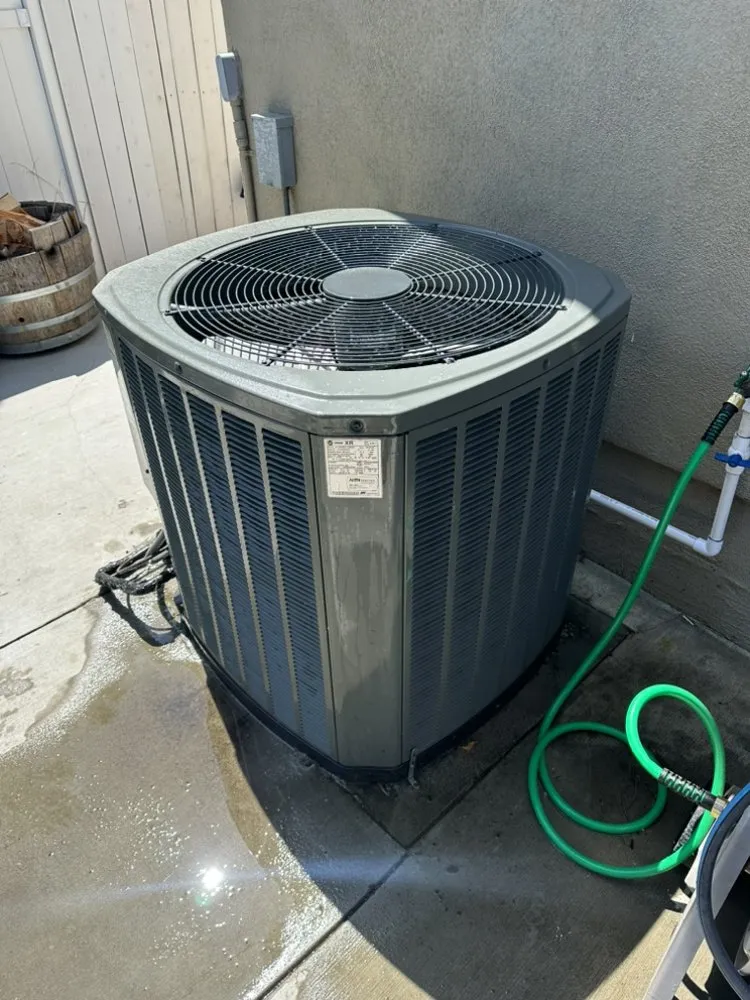 Top-rated air conditioning service experts serving San Fernando Valley, CA - Fresh Air UA