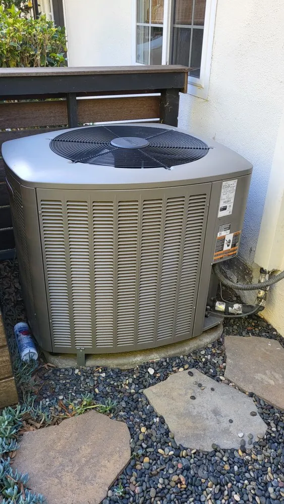 Slide of Freshire HVAC