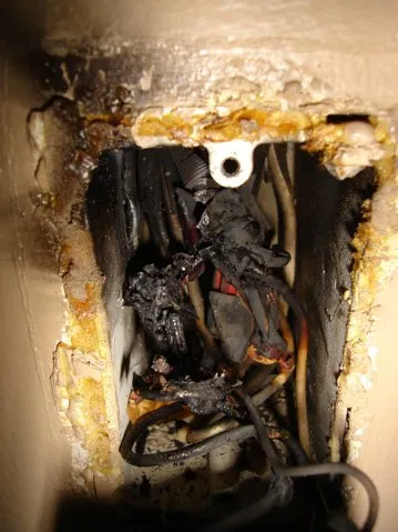 Slide of Friendly Electric Heating & Air